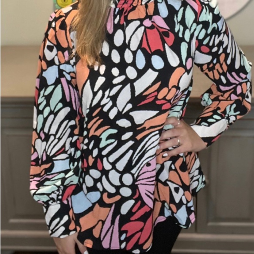 Large beautiful blouse JODIFL brand